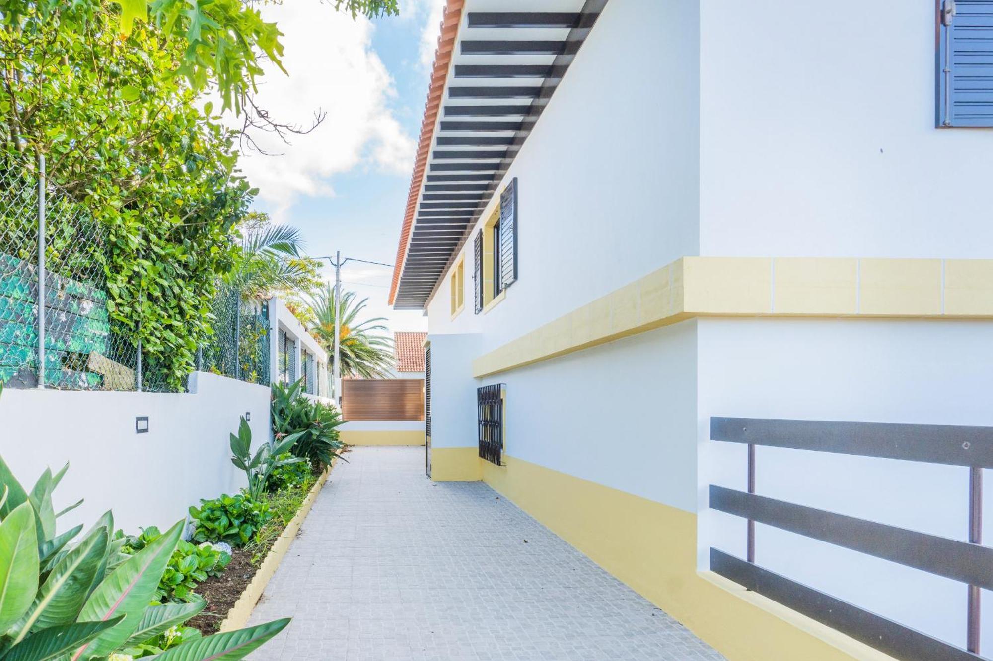 Pinheiro Sun&Beach House Ponta Delgada Exterior foto